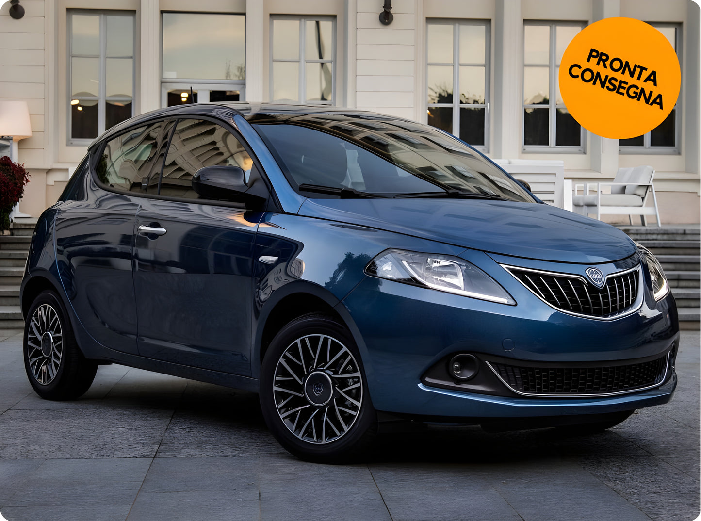 LANCIA YPSILON 1.0 70CV Firefly Hybrid Platino Noleggio Lungo Termine Privati